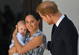 meghan markle con su hijo archie