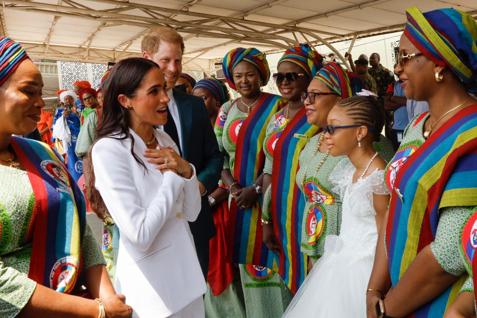 All The Photos Of Prince Harry And Meghan Markles Nigeria Trip