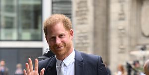 prince harry’s gesture during flight home from trial revealed