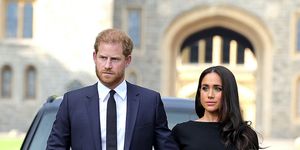 prince harry's romantic gesture to meghan markle as they mourn