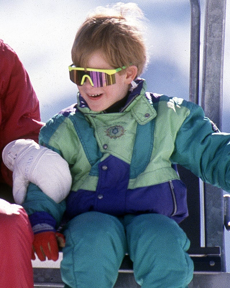 15 royal family sunglasses pictures that are pure chaotic energy