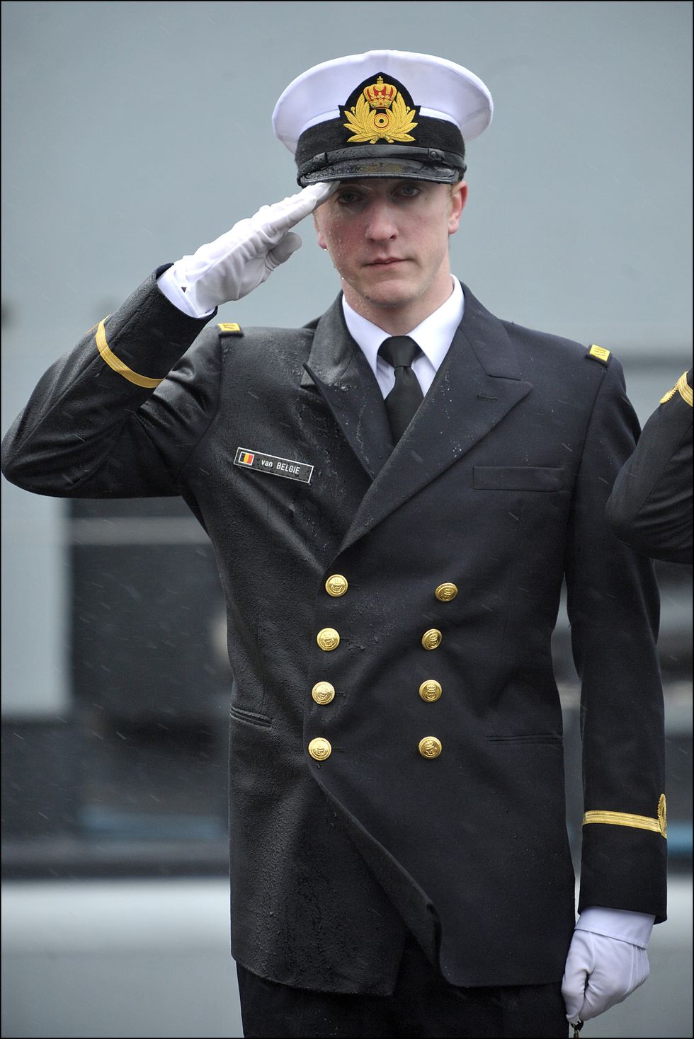 Military uniform, Military officer, Naval officer, Military person, Uniform, Admiral, Military rank, Formal wear, Non-commissioned officer, Official, 