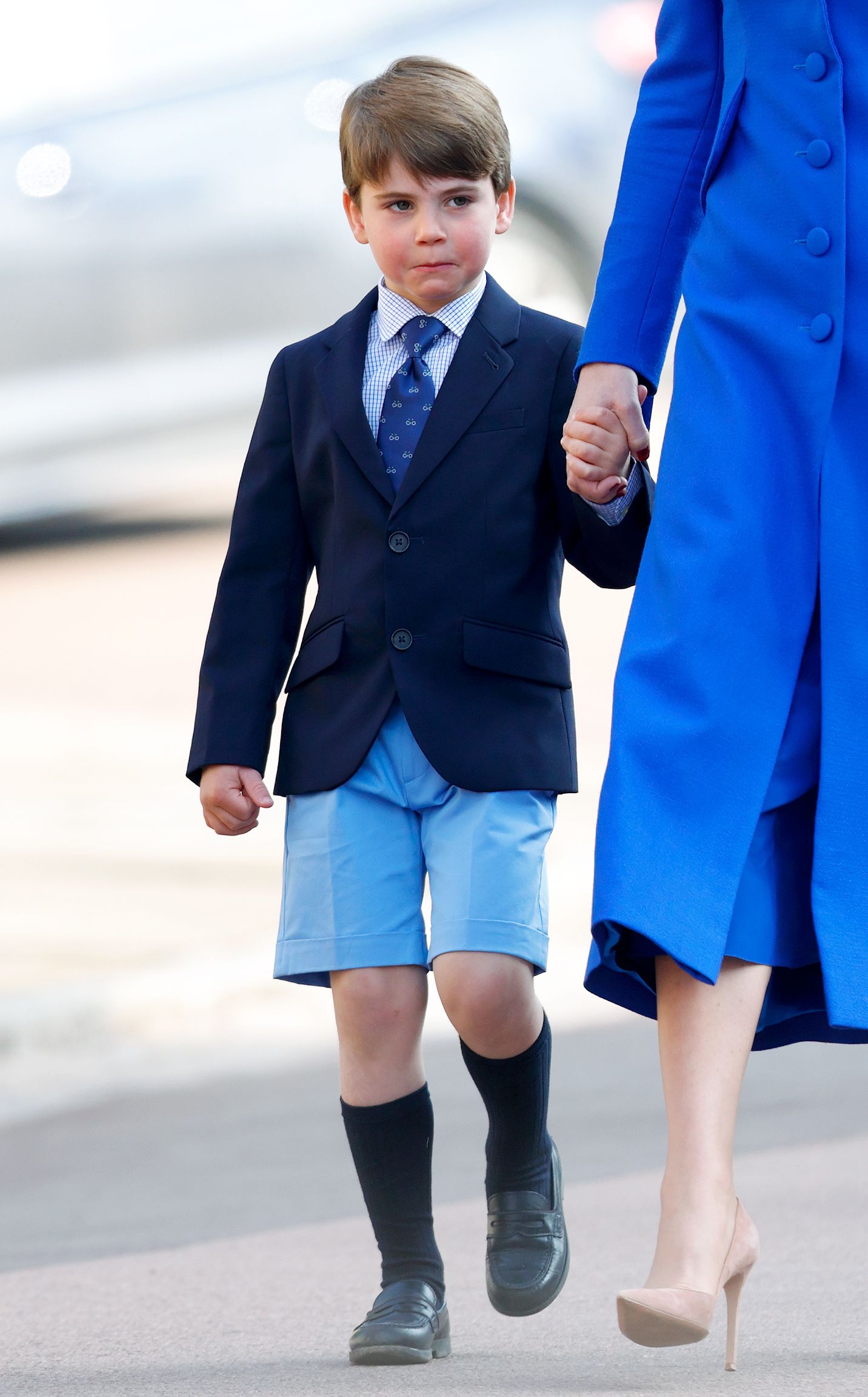 戴冠式はもうすぐ！ お祝いの手本にしたい、ロイヤルキッズの“ハレ”の