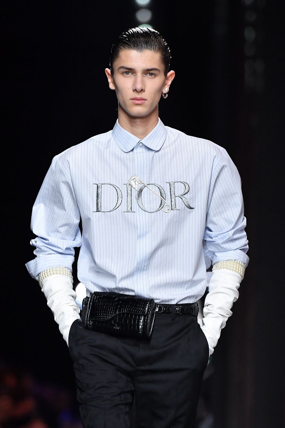 dior homme  runway   paris fashion week   menswear fw 2020 2021