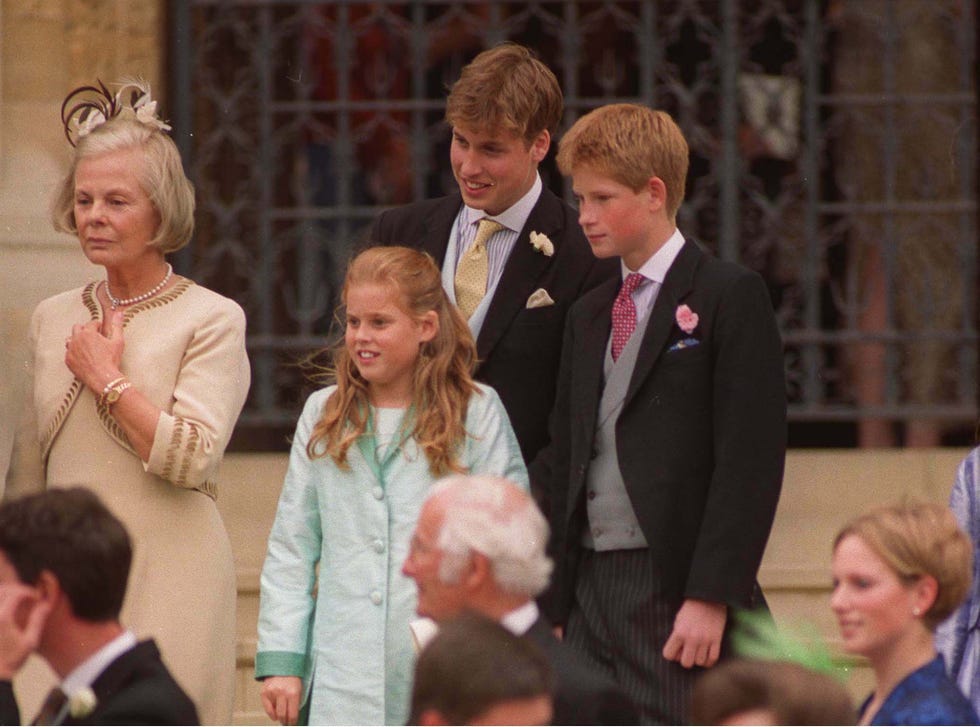 Throwback Photos of Princesses Eugenie and Beatrice