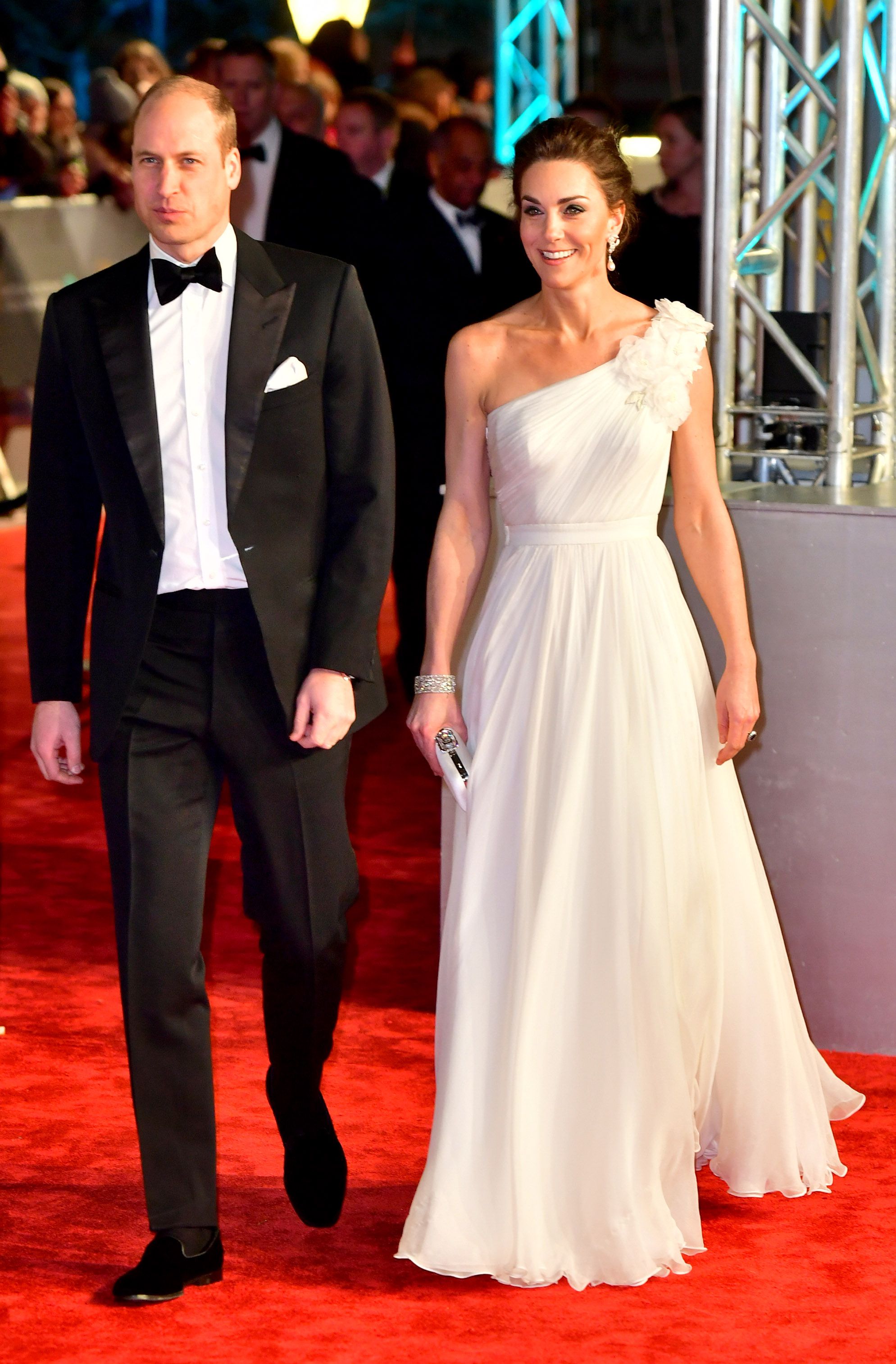 Duchess of shop cambridge bafta dress