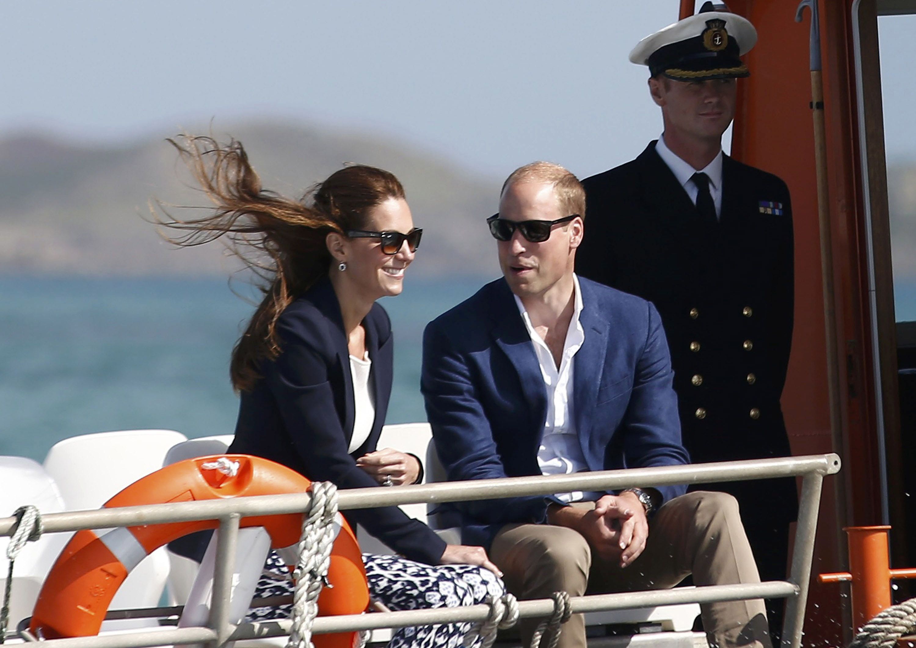 Princess Catherine and Prince William were spotted on a beach trip in ...
