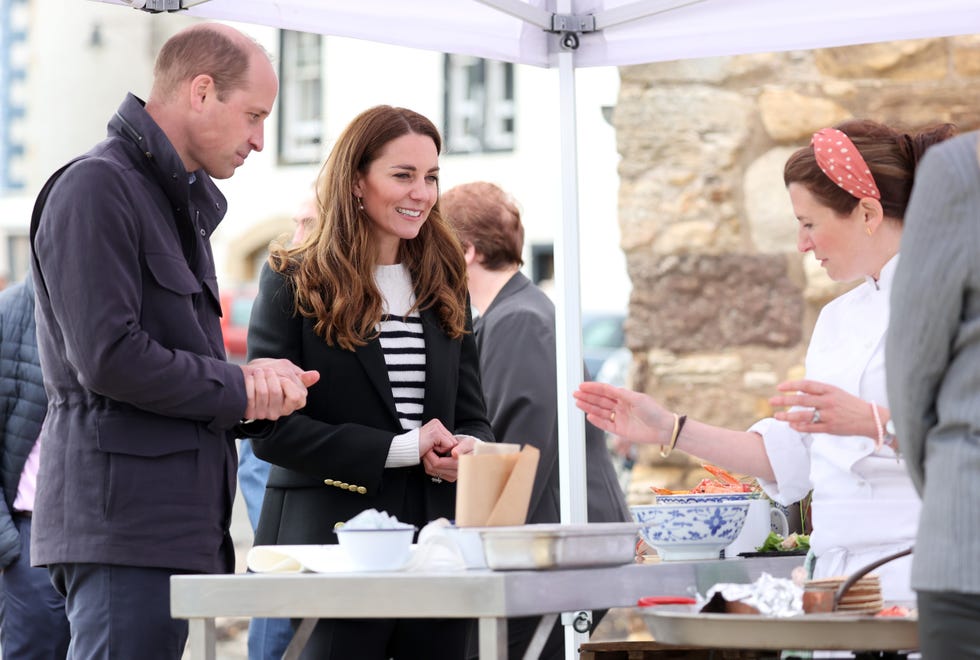 Photos of Kate Middleton's Visit to the University of St Andrews in ...