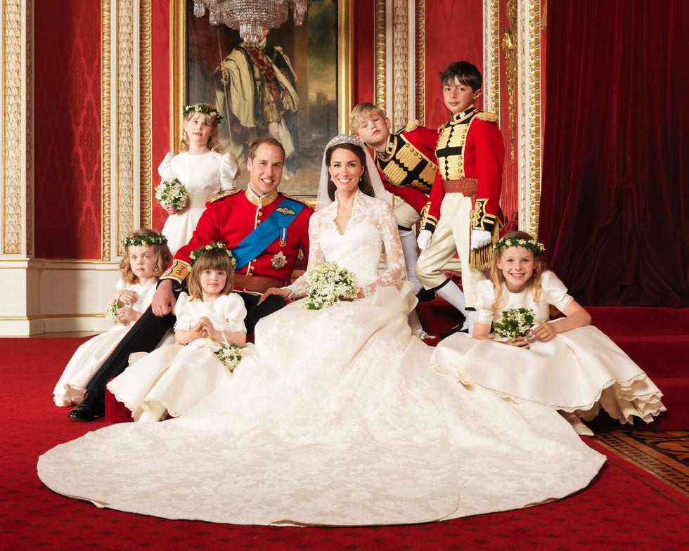 Prince William and Kate Middleton official portrait