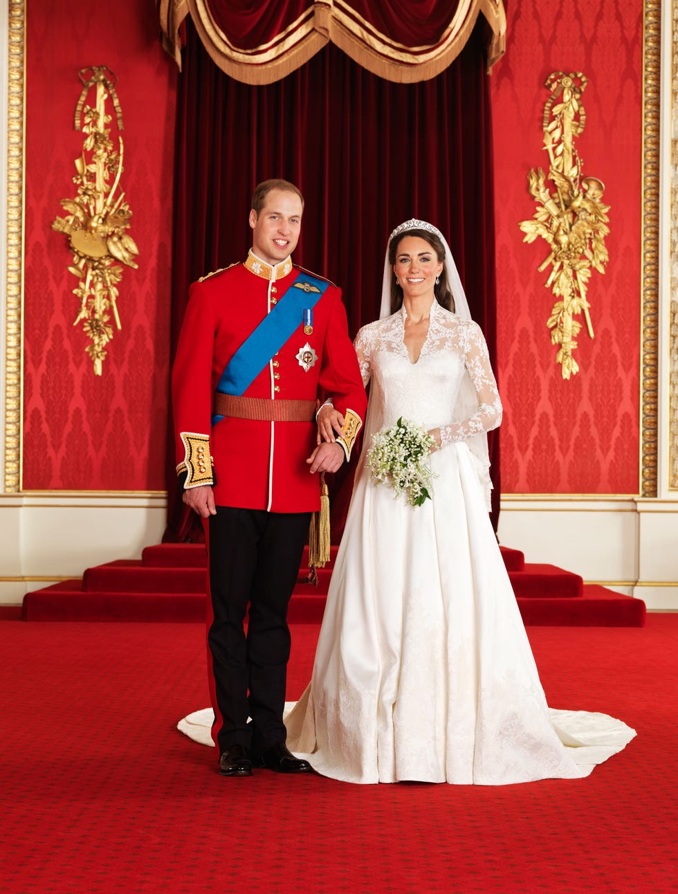 Prince William and Kate Middleton official portrait