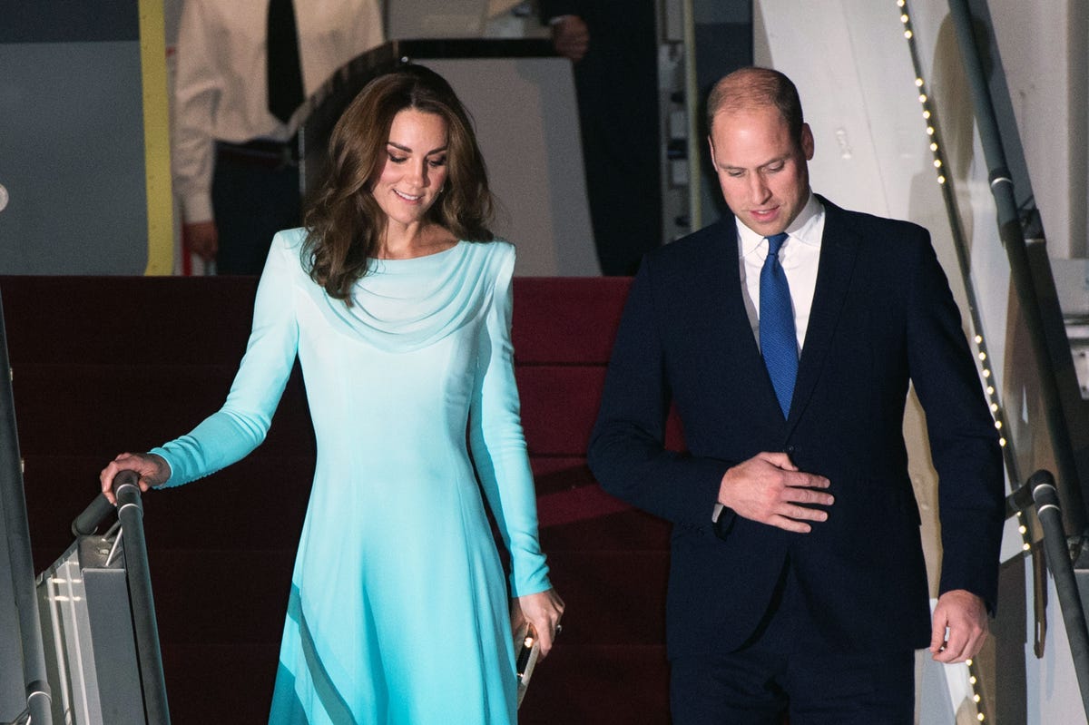 Why Kate Middleton, Prince William and Their Children Always Wear Blue