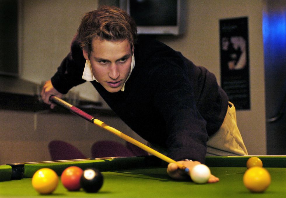 william playing pool