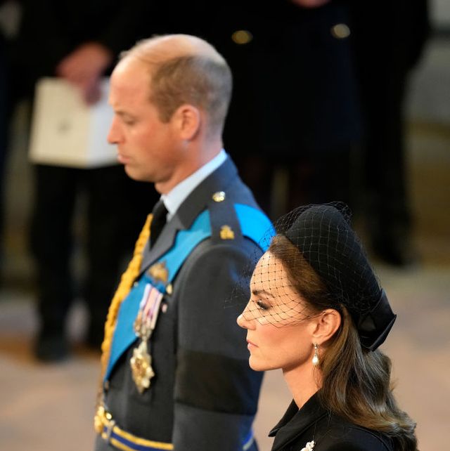 Kate wears the Queen's pearl leaf brooch for lying-in-state ceremony