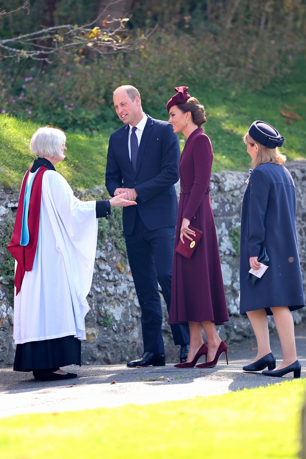 the prince and princess of wales commemorate the life of queen elizabeth ii