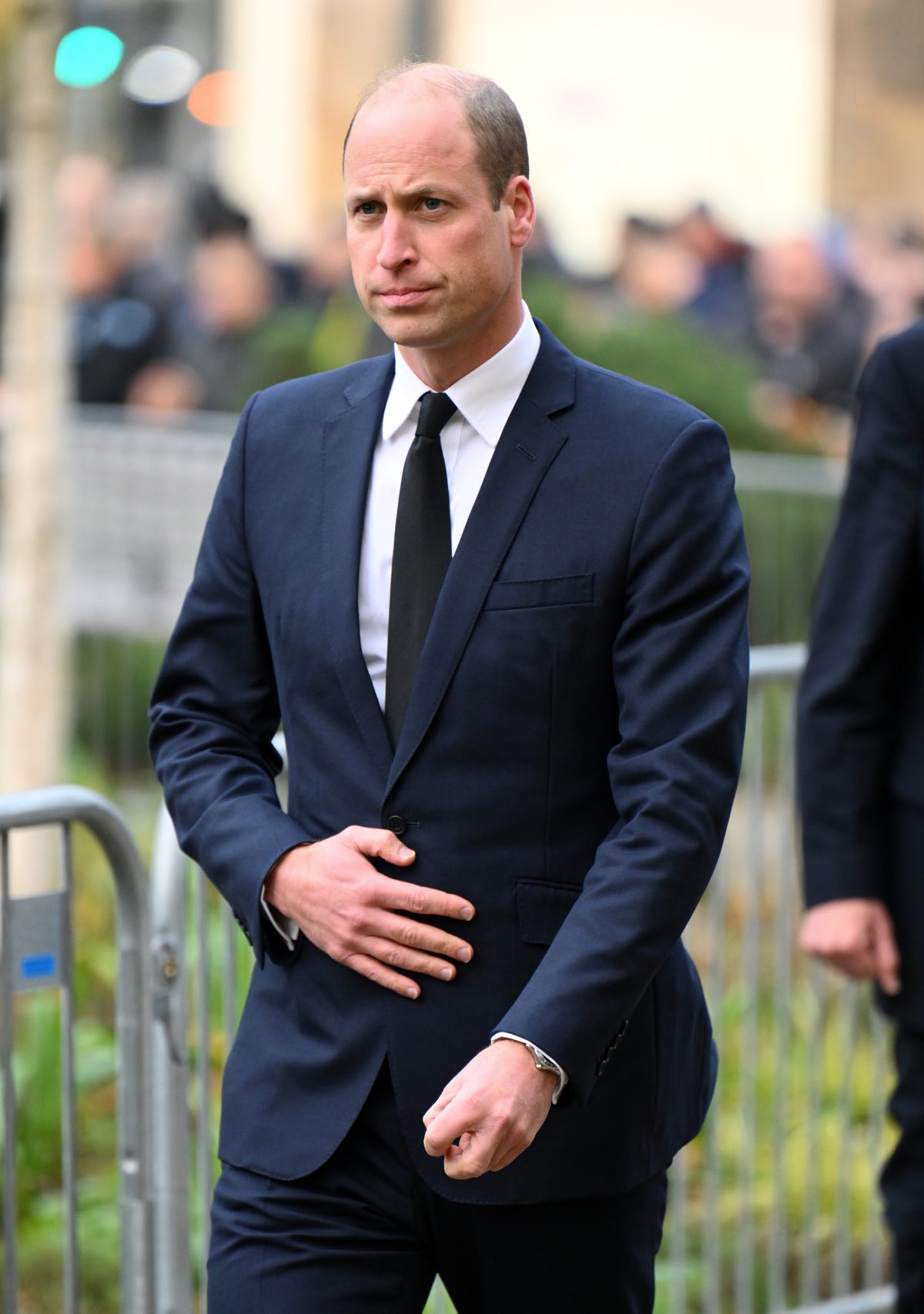 Prince William Will Snub Royal Family…