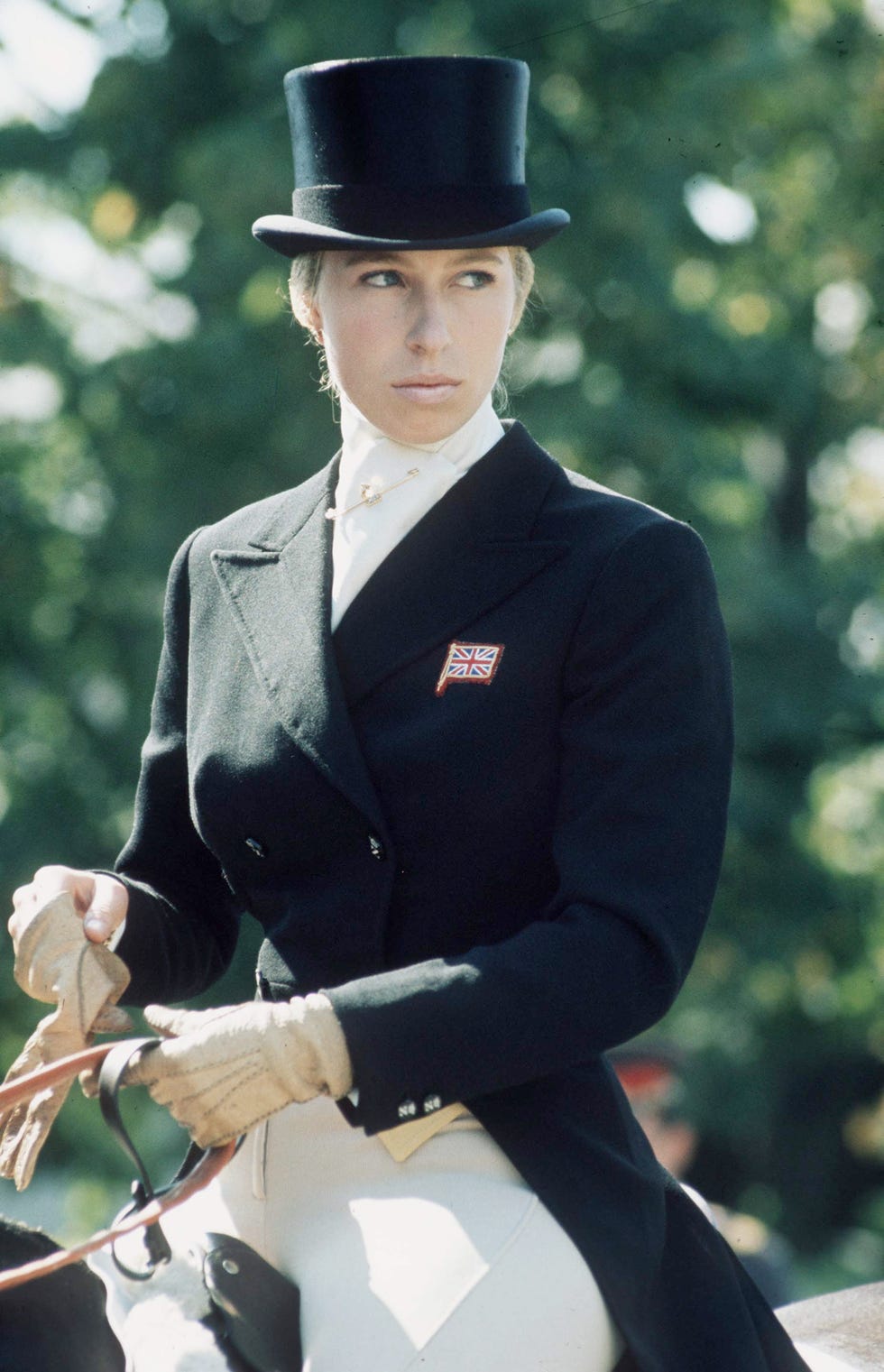 Anne Dressage Serious