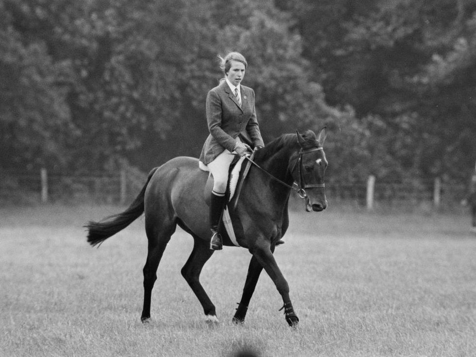 anne, princess royal, riding a horse