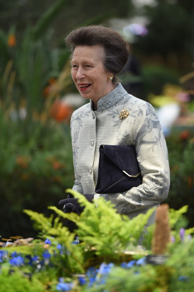 princess anne chelsea flower show