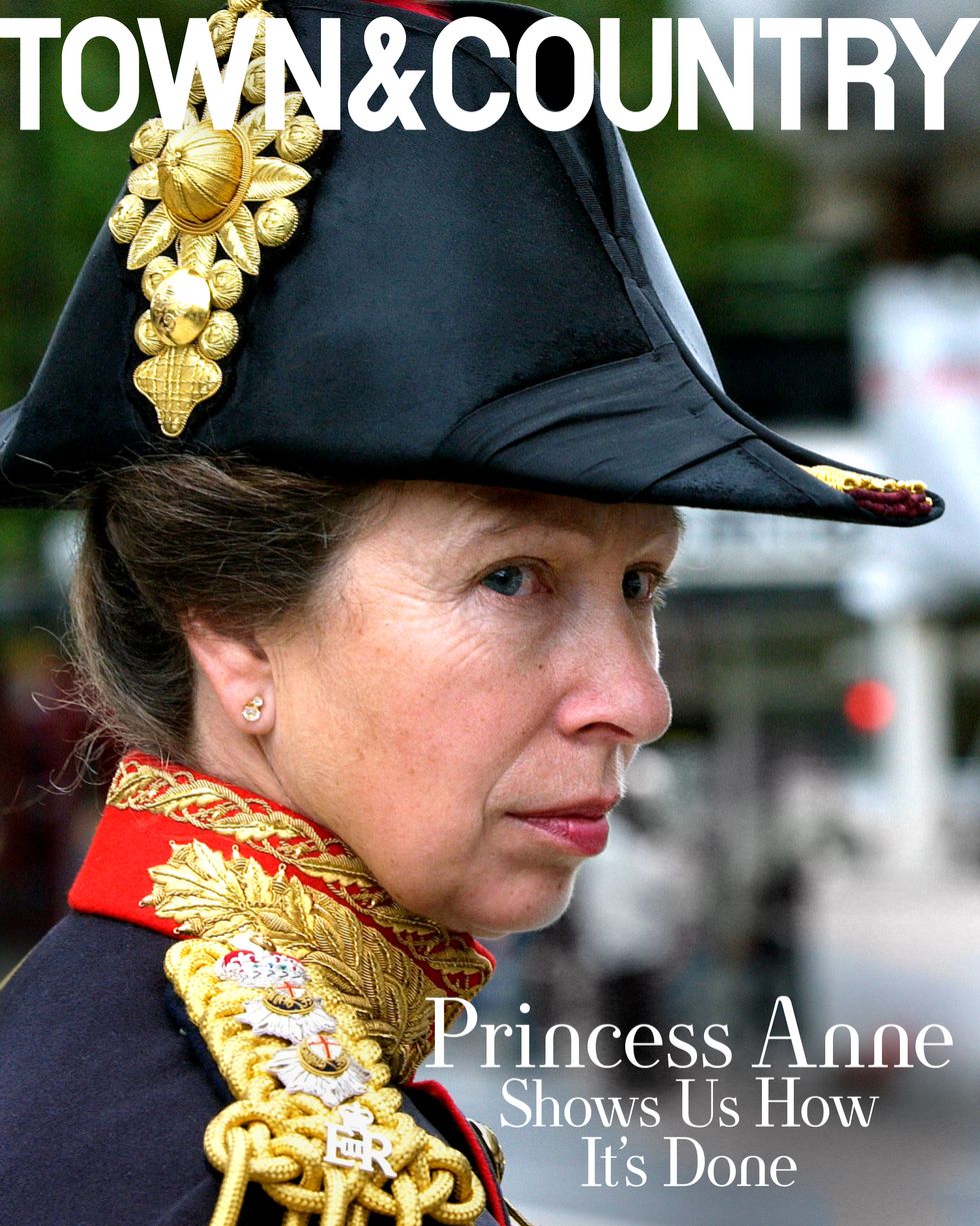 princess anne shows us how it's done