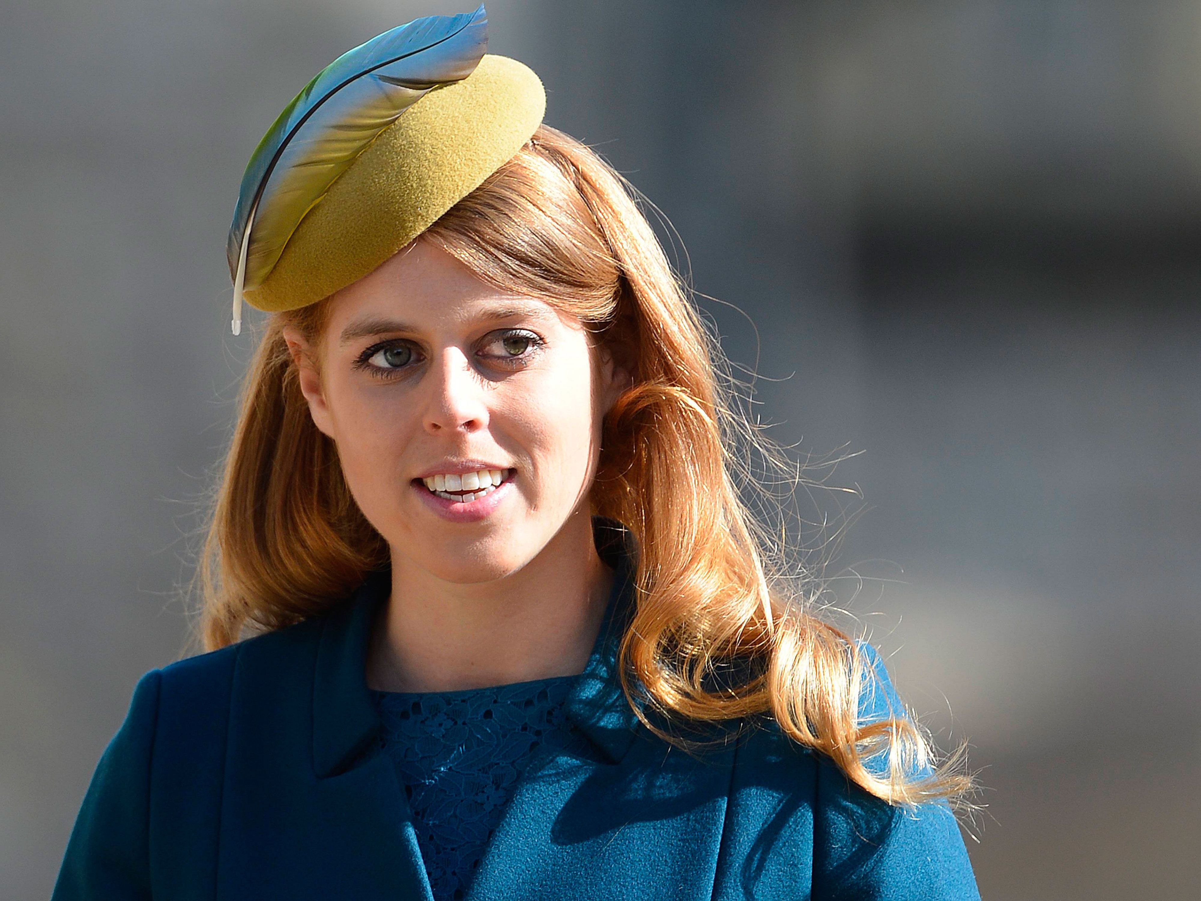 Princess Beatrice is holidaying in the desert with Karlie Kloss