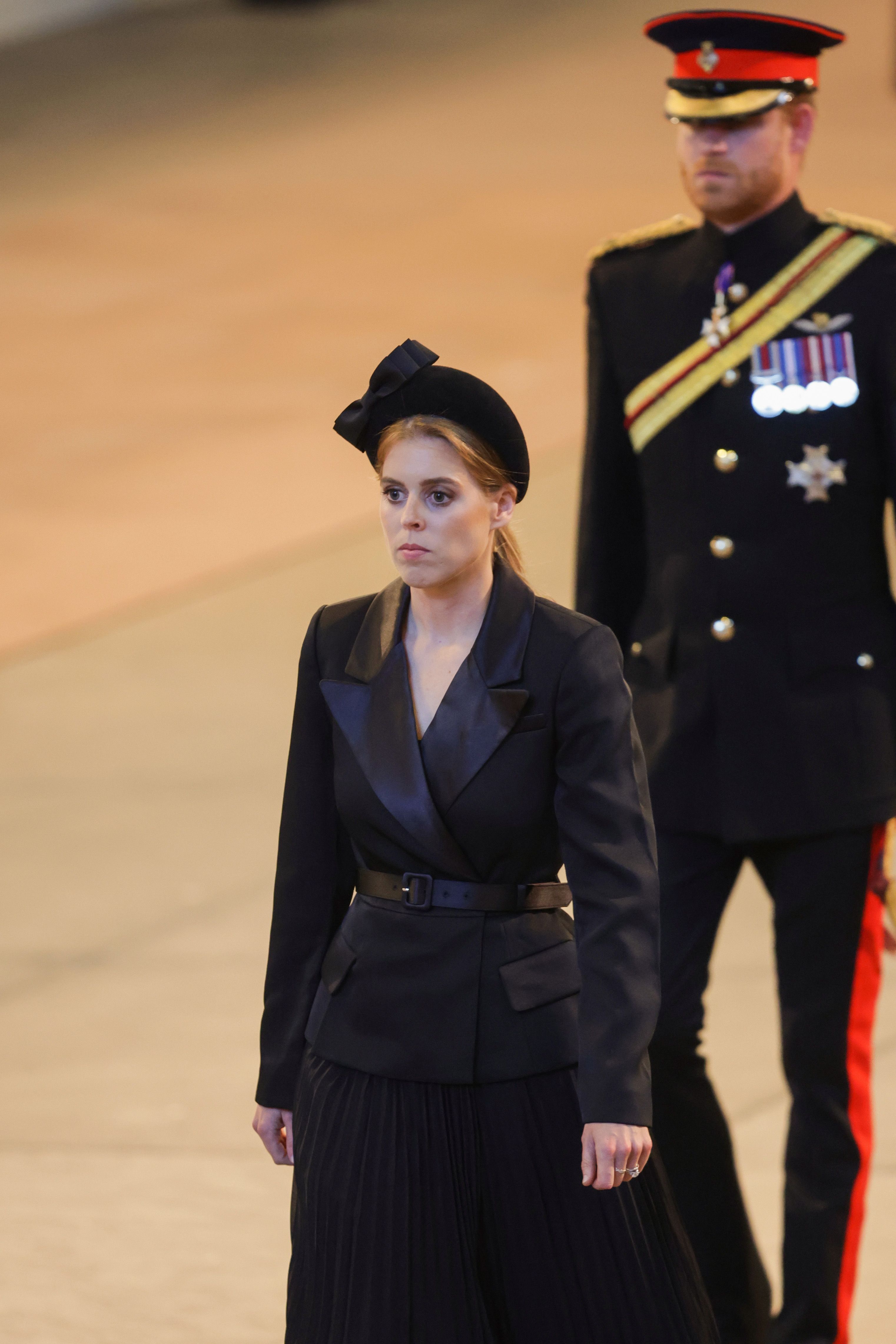 Princess Beatrice Wears Kate Middleton s Dress Amid Royal Drama