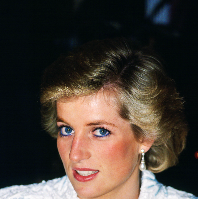 80 Best Princess Diana Outfits — Princess Diana Fashion Photos