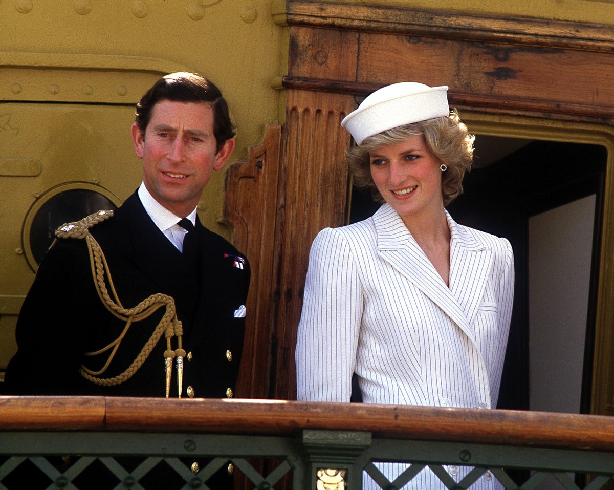 Prince Charles and Princess Diana’s Whirlwind Romance