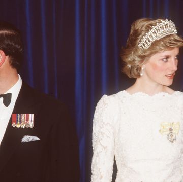 The Crown: What Charles and Diana's 1981 Royal Wedding Looked Like in ...