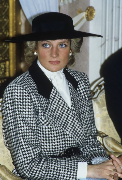 munich, germany   november 01  the princess of wales attends a reception at the ctiy hall in munich on november 1987 she is wearing a checked suit by alistair blair  photo by georges de keerlegetty images