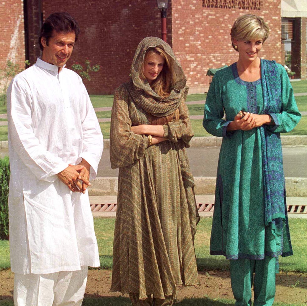 princess diana visits lahore, pakistan