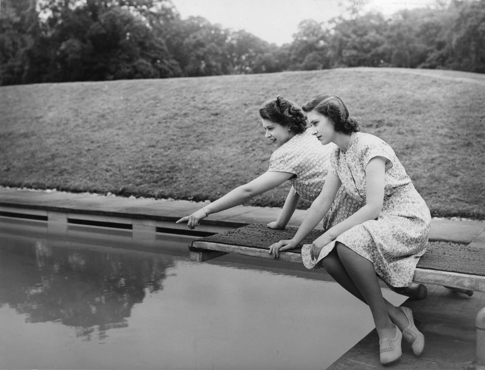 royal sisters, princess elizabeth and princess margaret