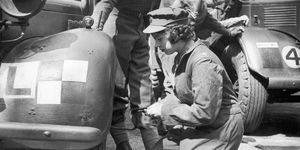 princess elizabeth learning basic car maintenance as a second subaltern in the ats 12 april 1945