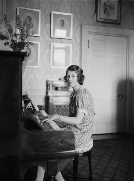 princess elizabeth playing piano