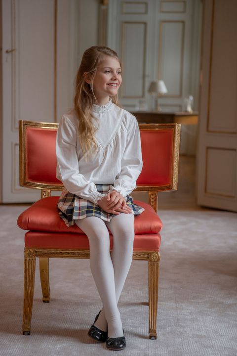 princess estelle sweden royal family ninth birthday portrait