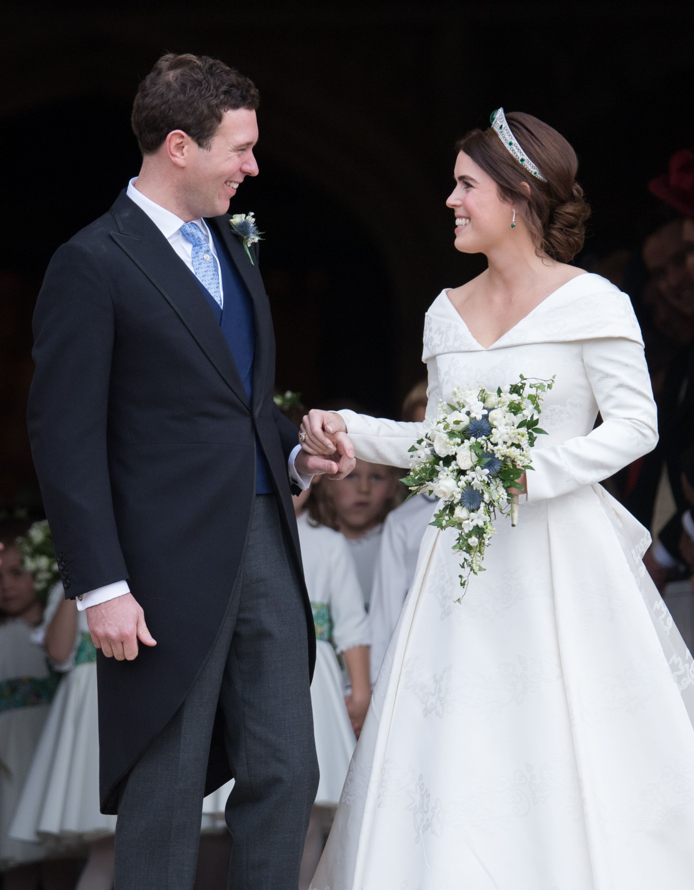 Princess eugenie zac outlet posen reception dress