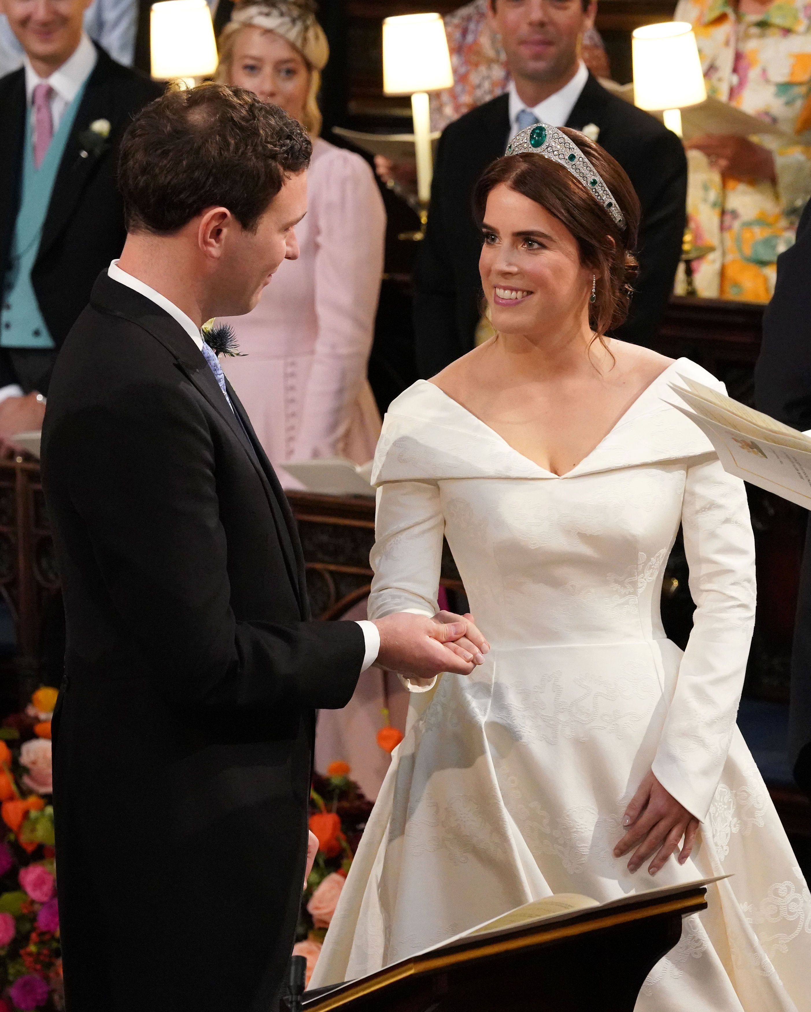 Princess eugenie clearance wedding shoes