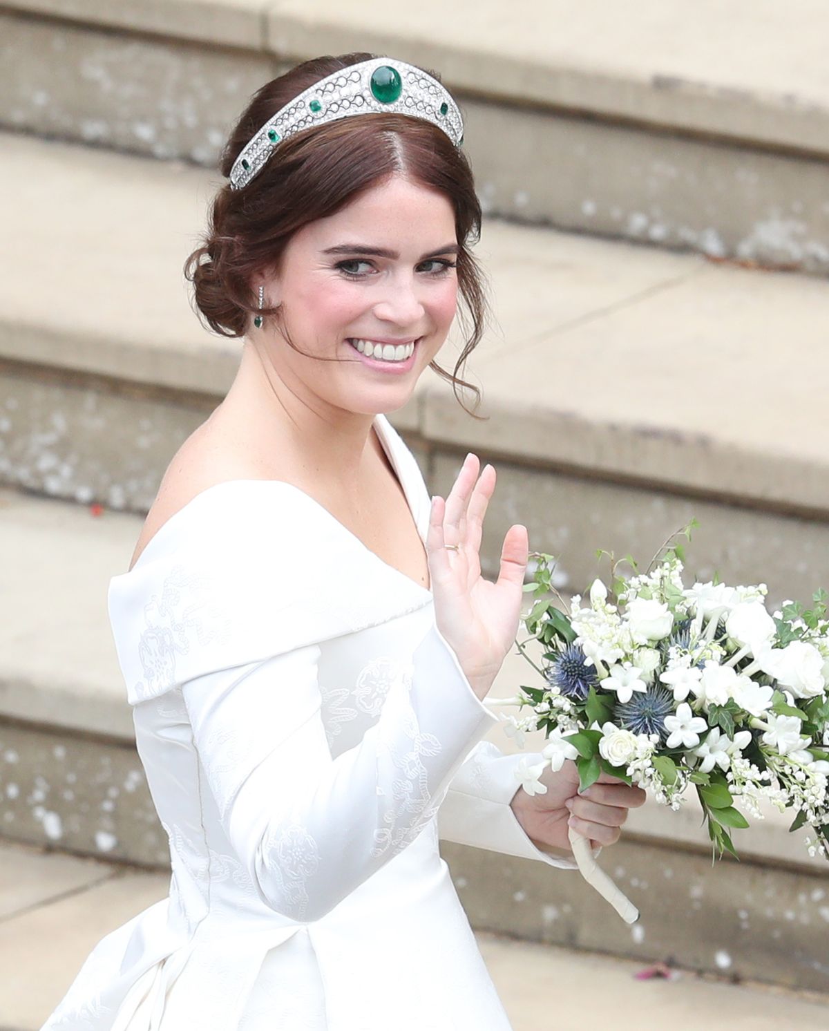 Princess Eugenie's Low-Back Wedding Dress Proudly Shows Off Her Scoliosis Scar