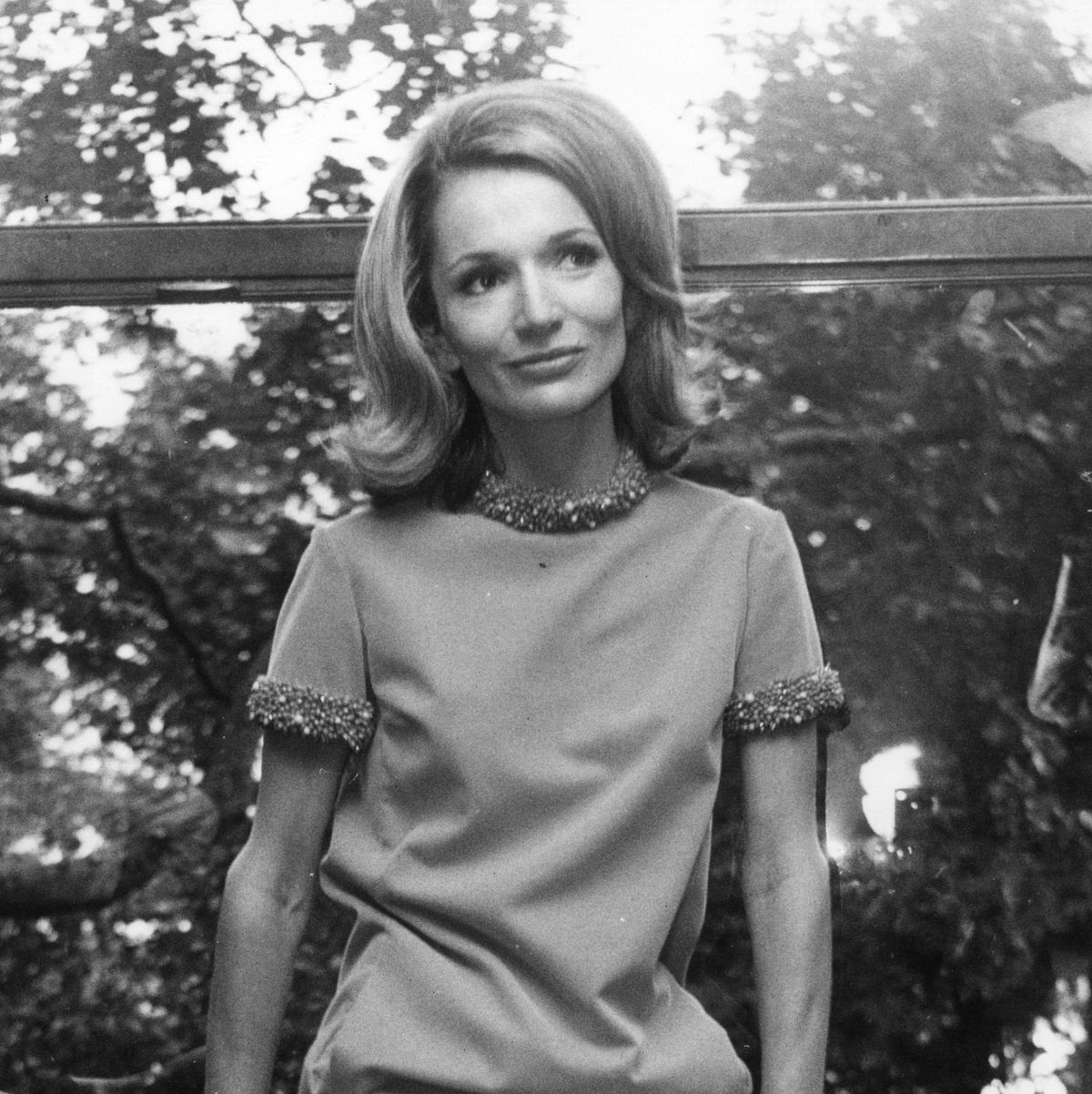 Lee Radziwill Dies Aged 85 in New York — Jackie Kennedy Onassis' Sister Is  Dead