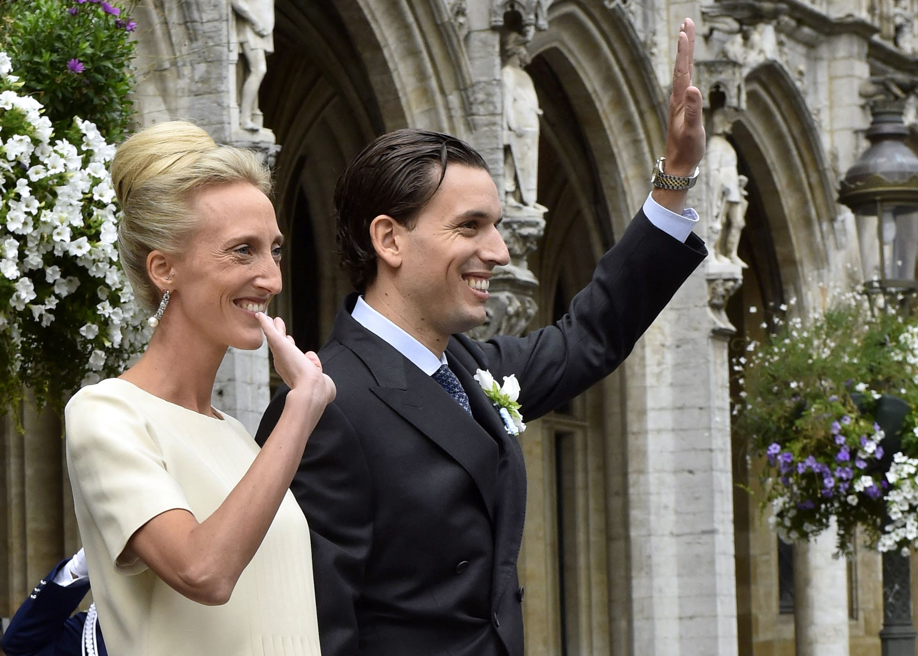 ベルギーのマリア・ローラ王女とウィリアム・イズビーが結婚！ 結婚式 ...