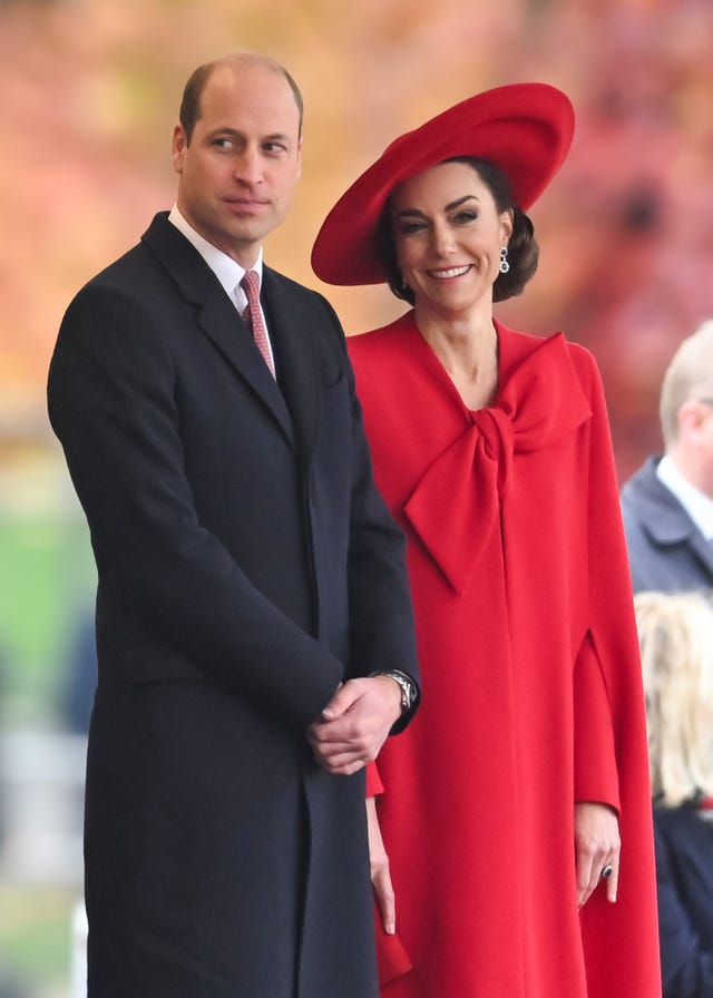 los principes de gales guillermo y kate
