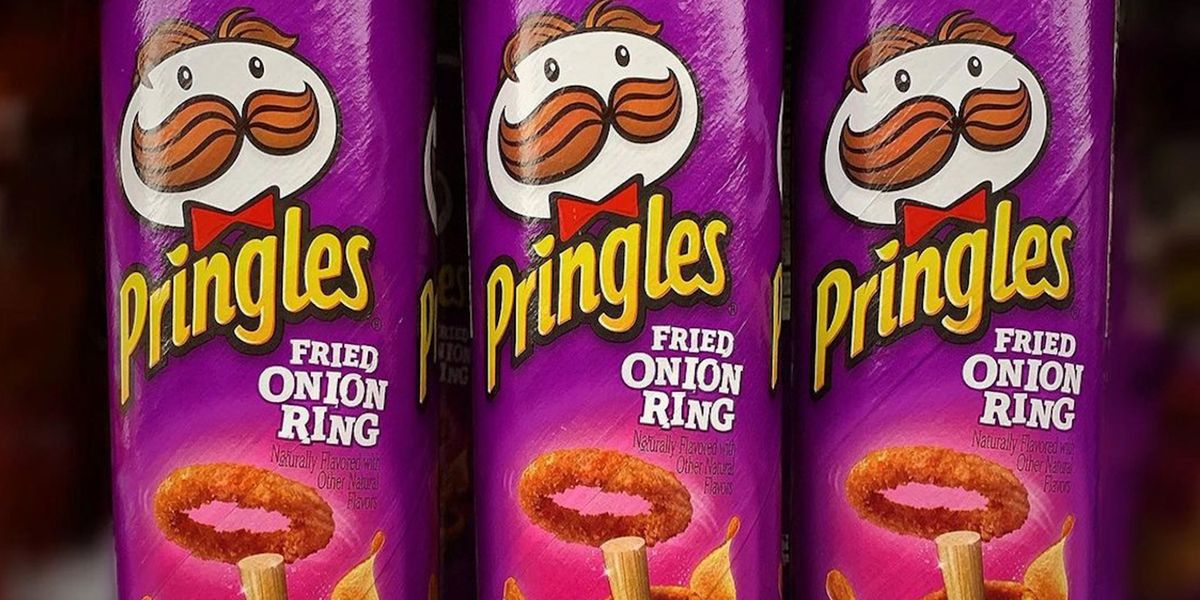 The Pringles Fried Onion Ring Flavor Is the Ultimate Junk Food in a Chip