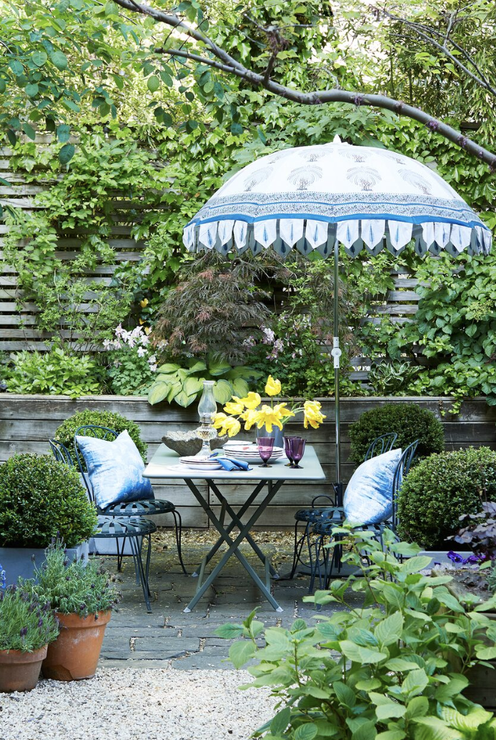 9 Must-Haves for Elegant Outdoor Spaces - The Cliffs