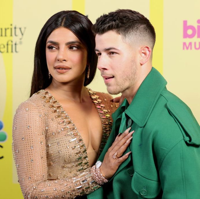 Priyanka Chopra and Nick Jonas Show PDA at Billboard Music Awards in 2021