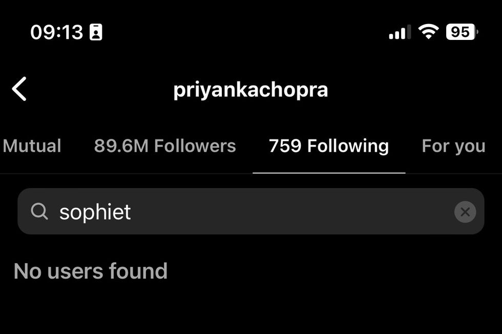 sophie turner and priyanka chopra no longer following each other