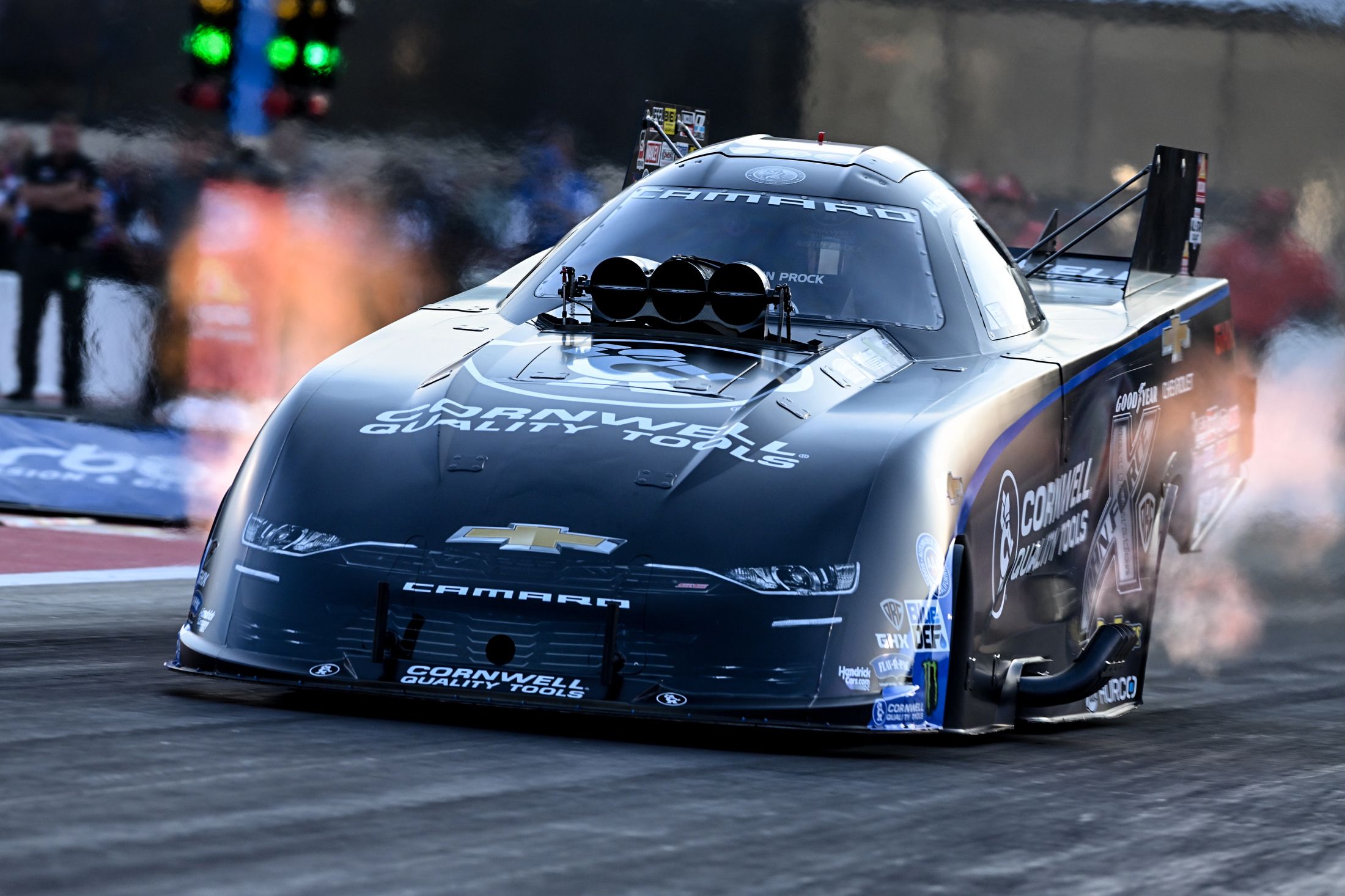 NHRA Friday Route 66 Qualifying: T.J Zizzo Shakes Up Top Fuel Field