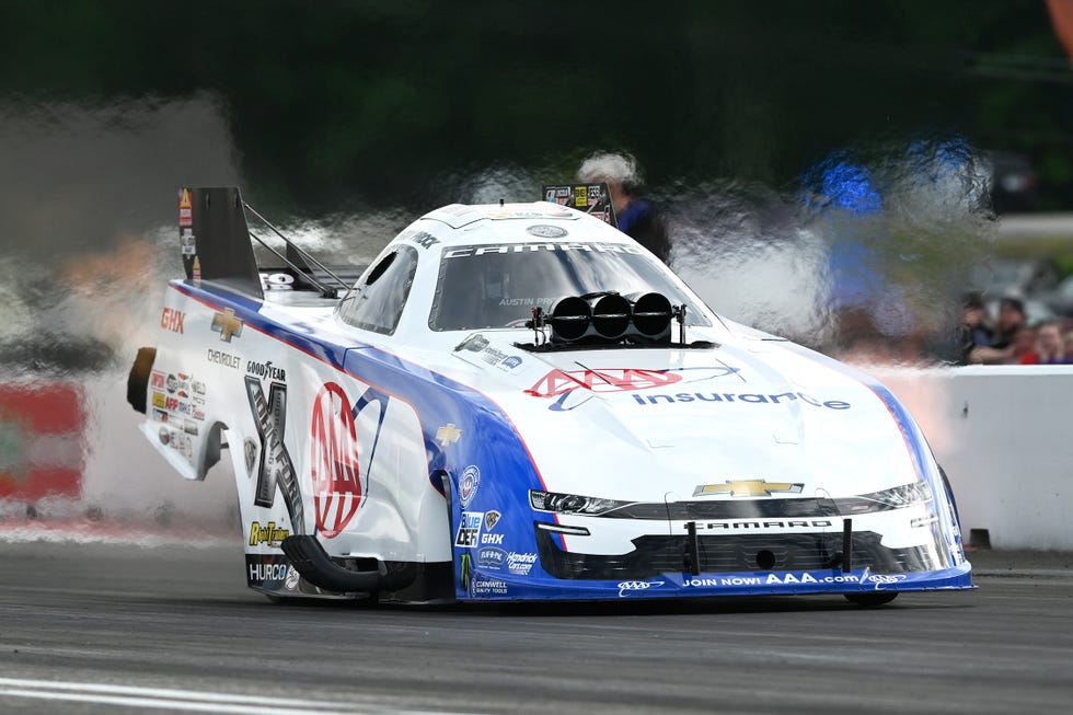 NHRA New England Friday Qualifying: Doug Kalitta Sets the Pace in Top Fuel