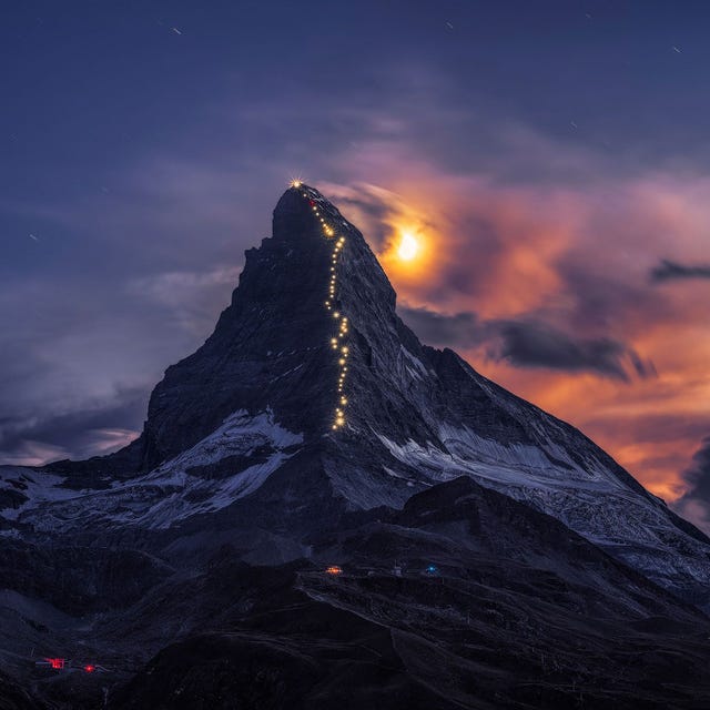 http://www.nationalgeographic.com/content/dam/adventure/rights-exempt/Summit-Gallery/prod-yourshot-1528686-10557562.jpg Dit is een afbeelding