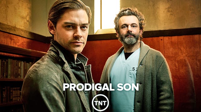 Michael Sheen y Thomas Payne en 'Prodigal Son'