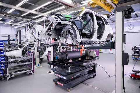 bmw ix5 hydrogen suv assembly