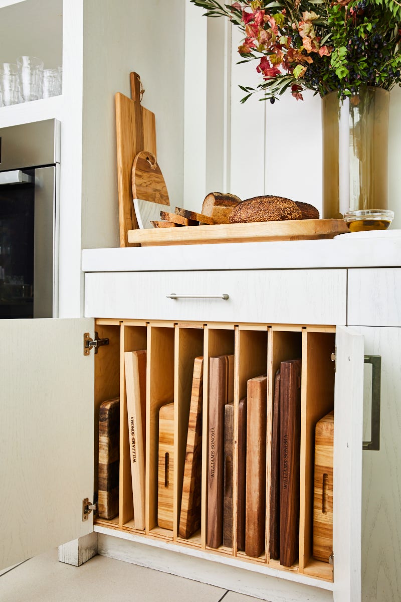 chopping board organizer